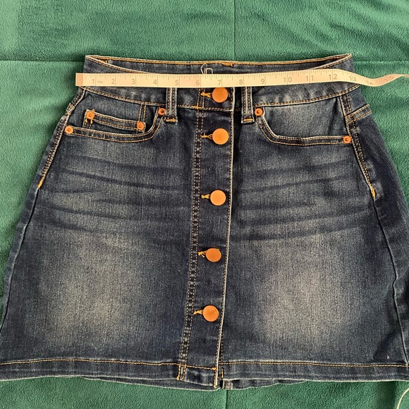 No Boundaries Denim Blue Jean Skirt Size 5 Junior - Picture 2 of 5